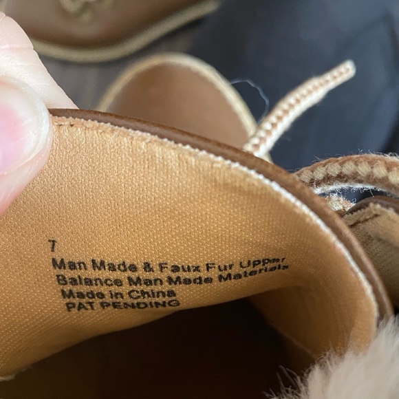 Faux fur winter brown booties - Picture 4 of 5